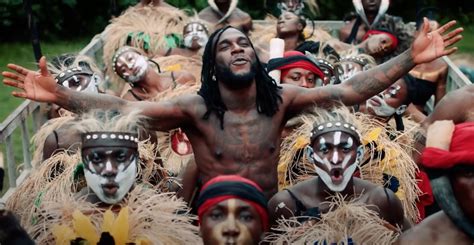  Burna Boy Live at Paradiso: Een Reünie met de Afrikaanse Giant en een Ode aan Afrobeat